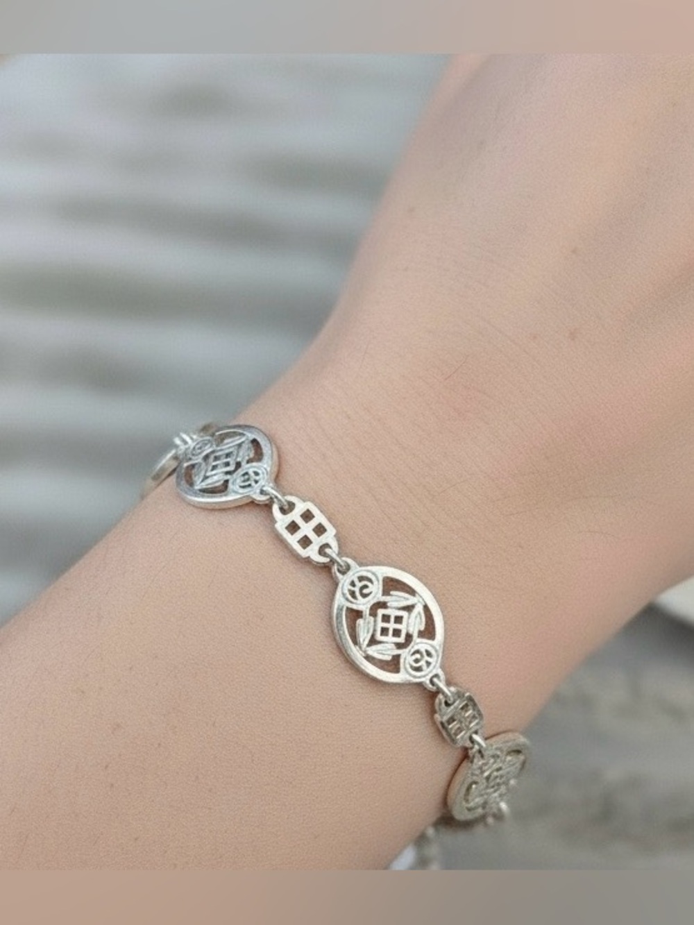 A vintage SS 925 panel bracelet featuring a Charles Rennie Mackintosh design